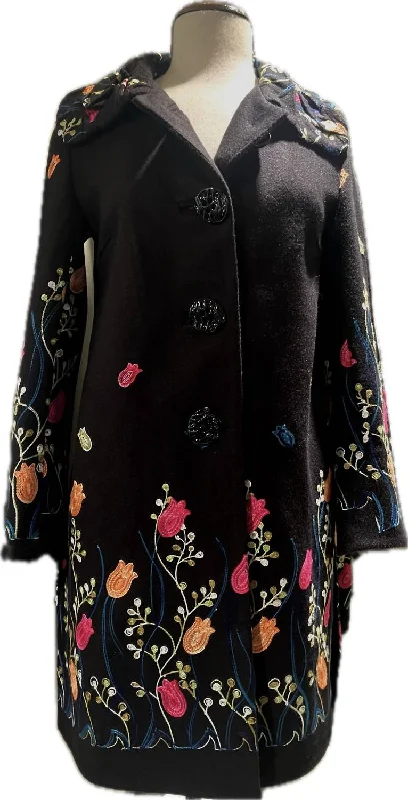 Floral Embroidery Jacket In Blk/flrl